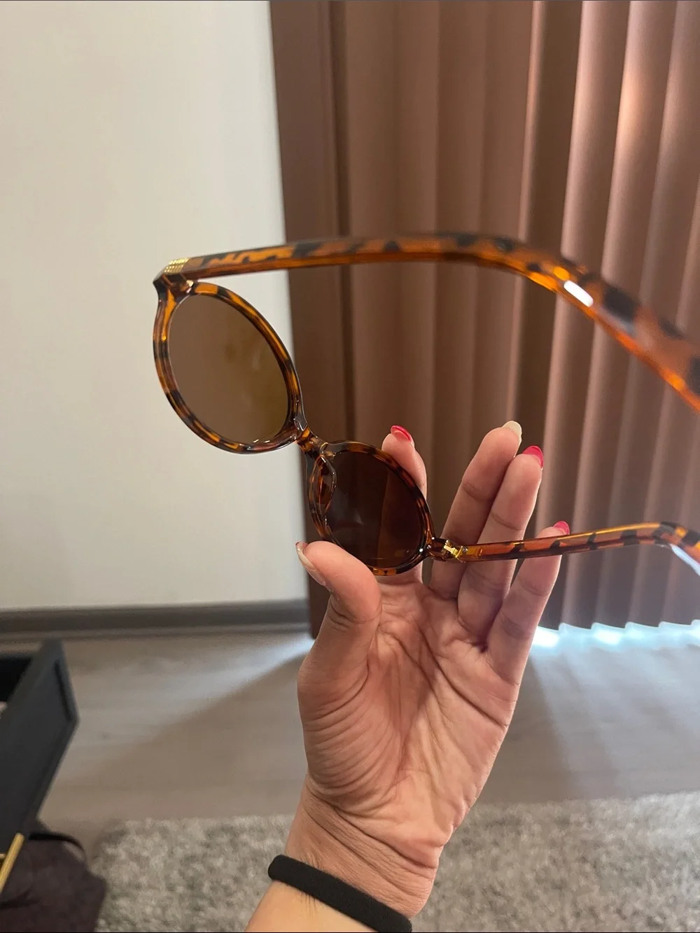 Tortoiseshell Oval Sunglasses Miu Miu Brown Lenses